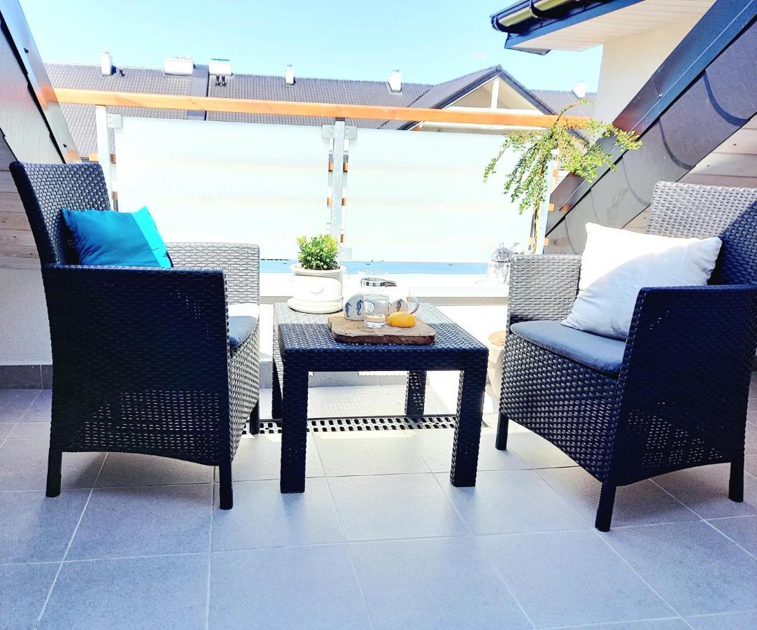 Syrenka Apartament Darlowo Ngoại thất bức ảnh